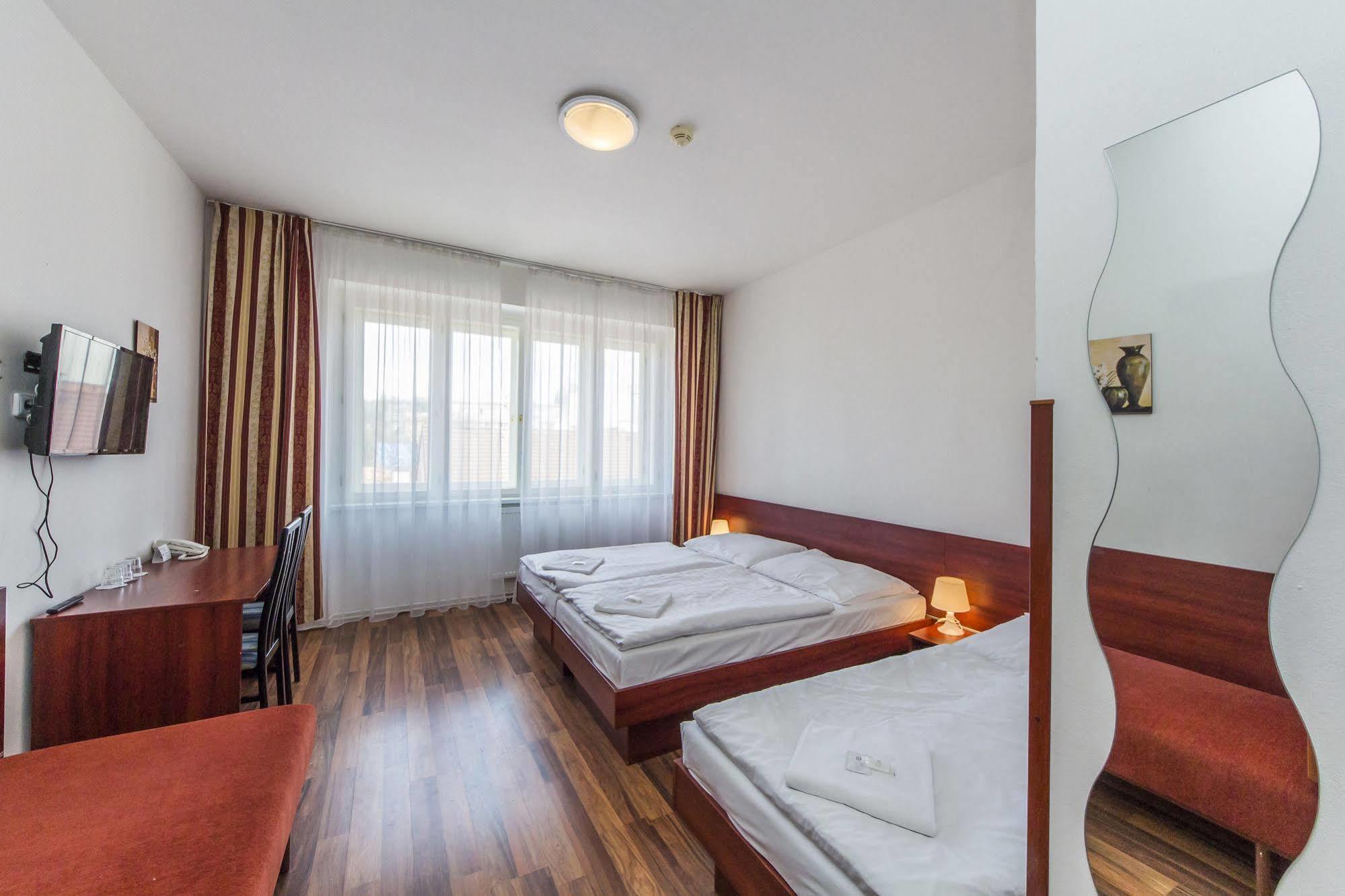 Metropolitan Old Town - Czech Leading 4* Praga